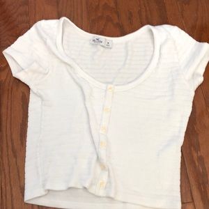 white button up / down / buttoned top t shirt crop
